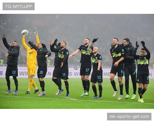 国际米兰三中卫体系下战术变化不足，是否限制球队进攻多样性